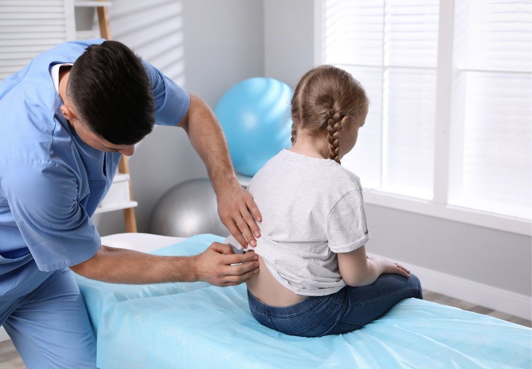 Read more about the article Juvenile Idiopathic Scoliosis (JIS) –  A Comprehensive Guide